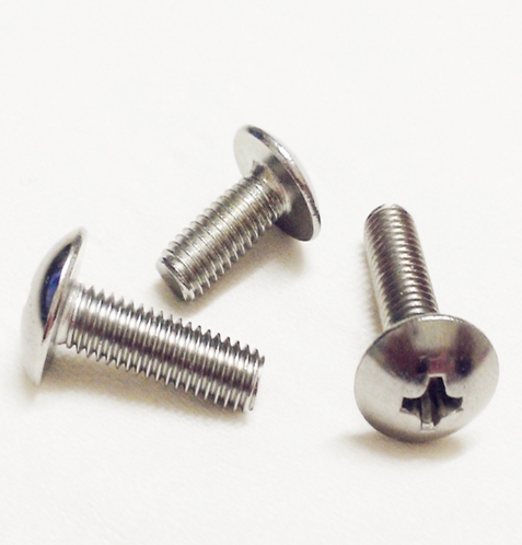 Tính Năng và Ứng Dụng của Ốc Vít Đầu Dù