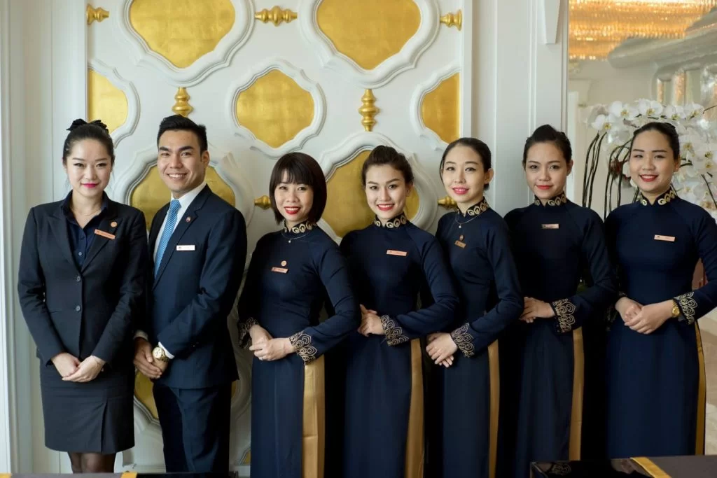 các mấu đồng phục nhà hàng 2 