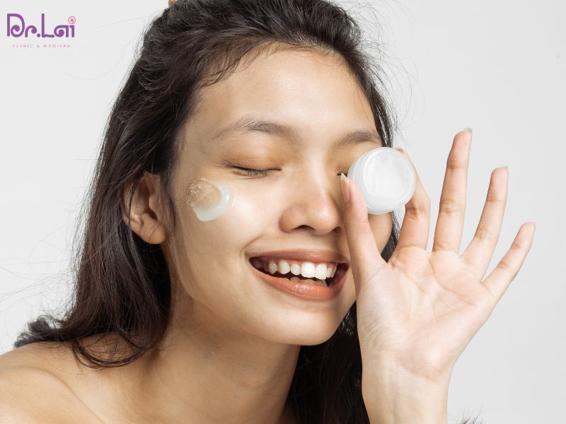 Cách chăm sóc da sau khi trị thâm mụn bằng tia laser